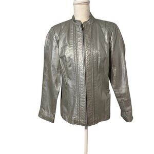 Vintage Women's Silver Leather Jacket | Good Vintage Condition